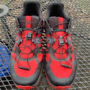 Salomon mens shoe size 10